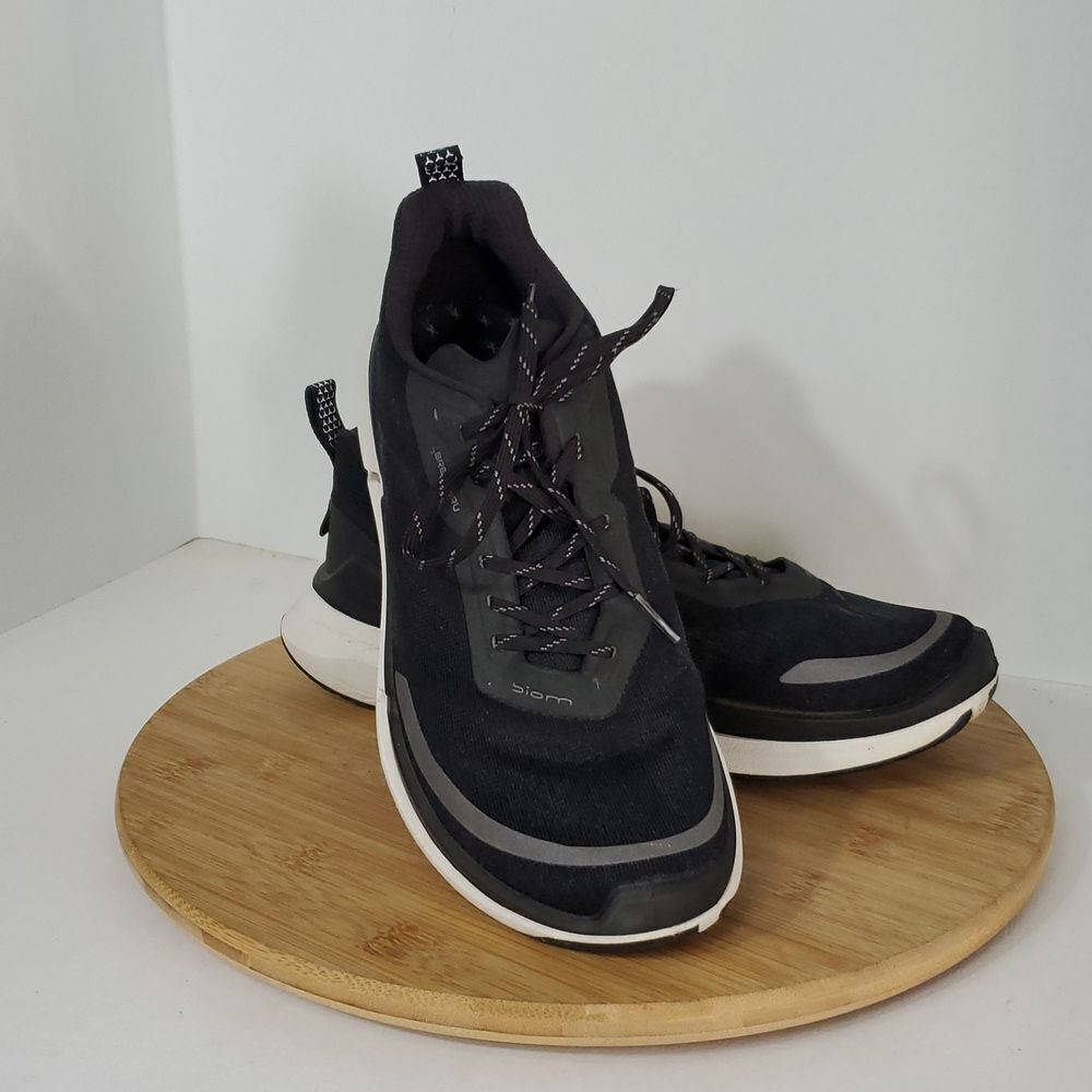 ECCO biom 2.2 breathru Women's Sneakers Black White Size EU 39 US 8/8.5
